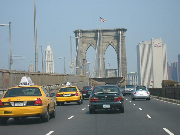 op de brug